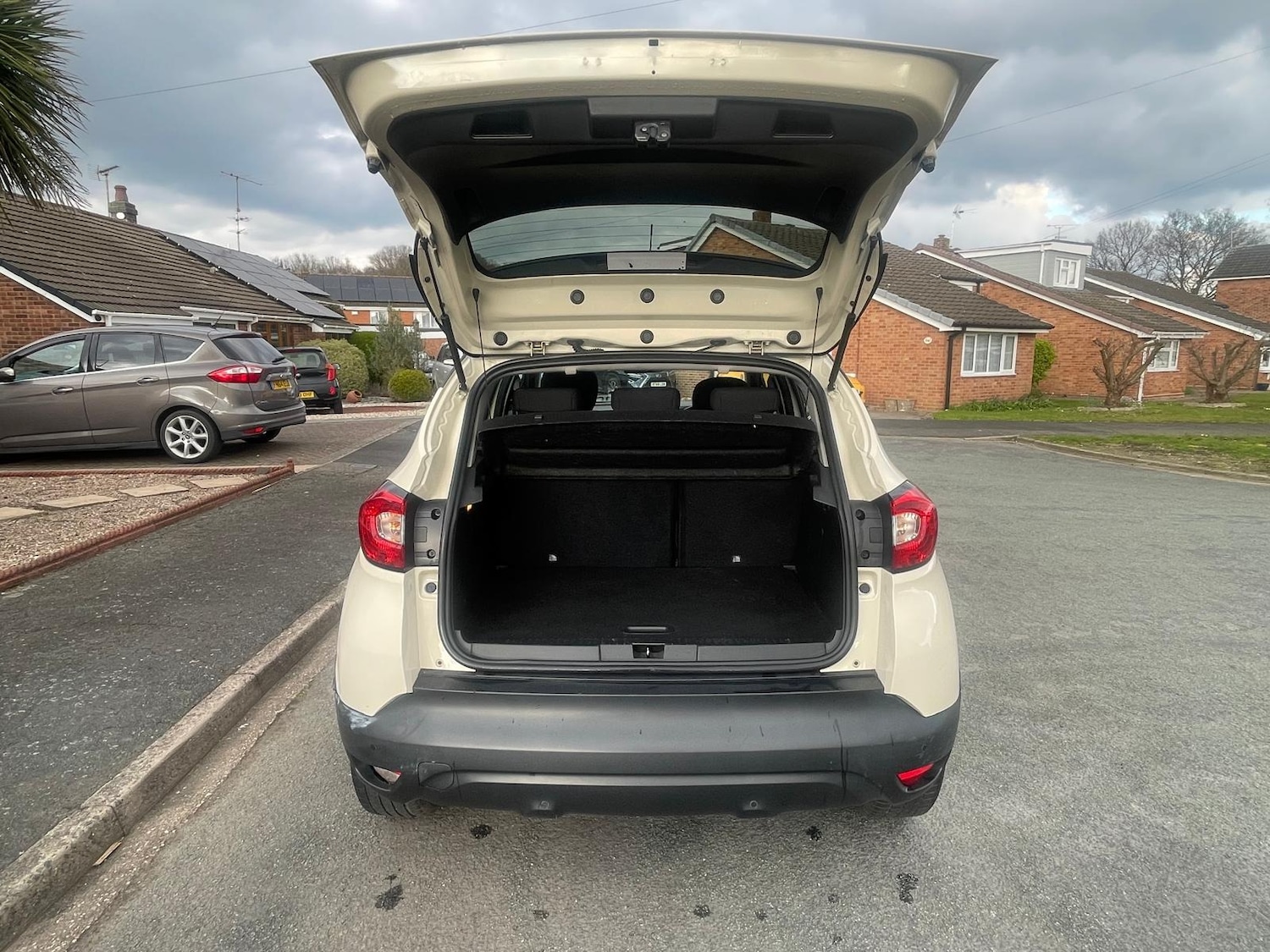 Used Renault Captur 2014 for sale - 78105491: Photo 9