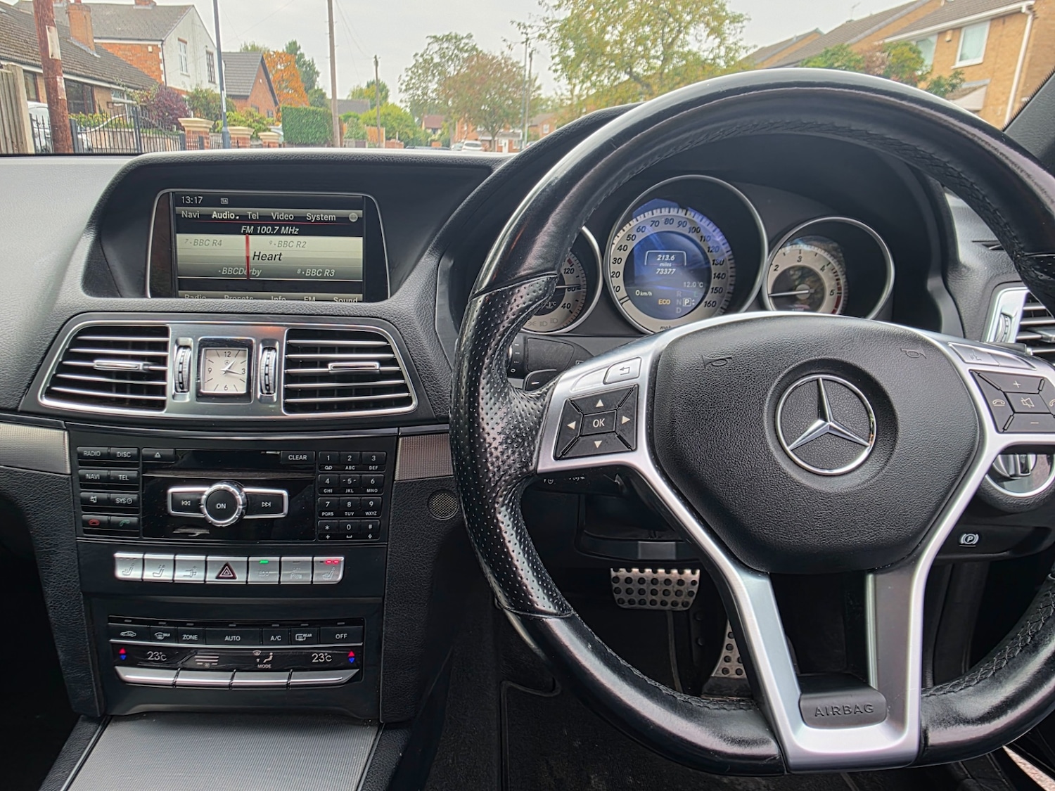 Used Mercedes-Benz E Class 2014 for sale - 76300566: Photo 13