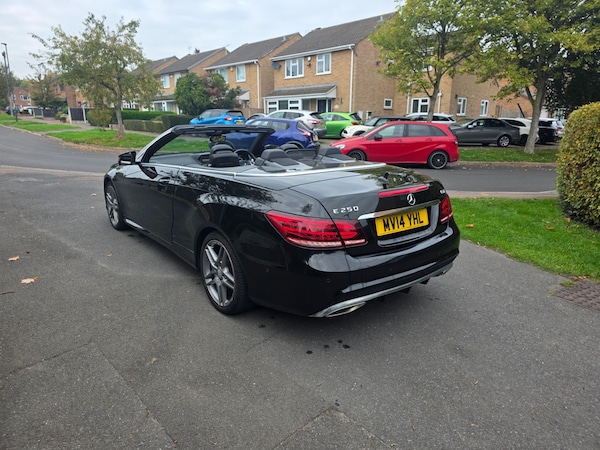 Used Mercedes-Benz E Class 2014 for sale - 76300566: Photo 4