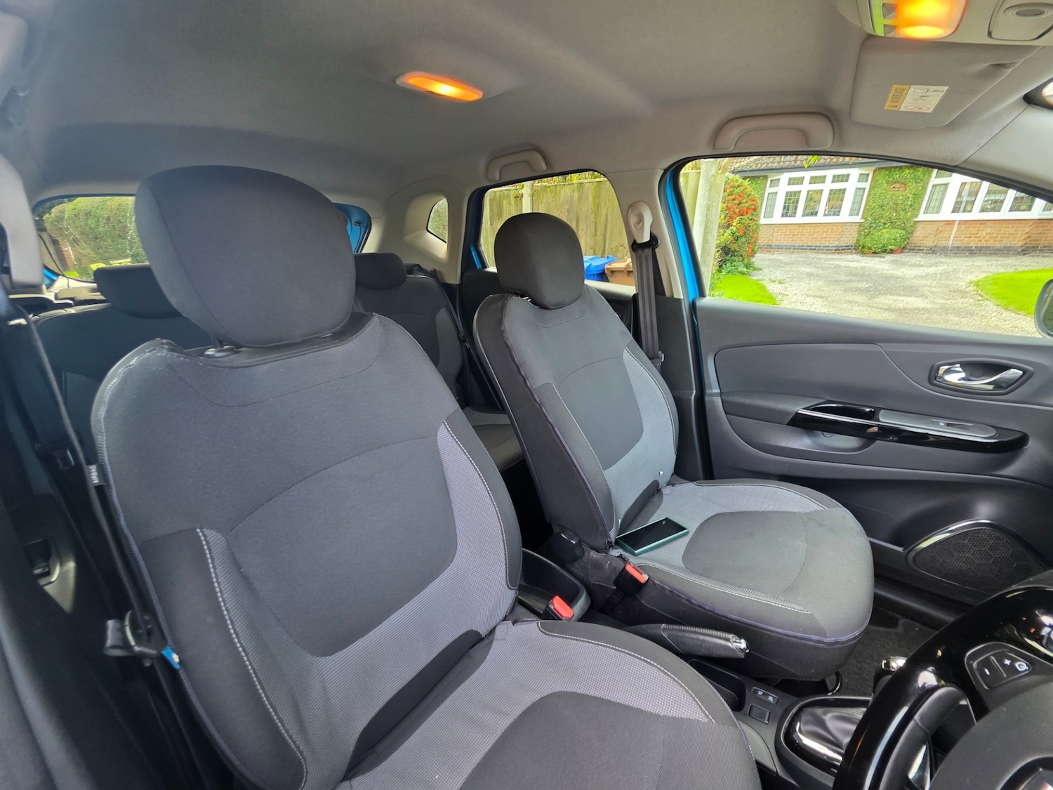 Used Renault Captur 2015 for sale - 76192543: Photo 8