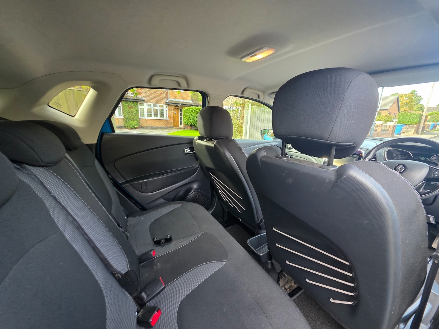 Used Renault Captur 2015 for sale - 76192543: Photo 9