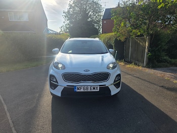 Used Kia Sportage 2018 for sale - 79095440: Photo