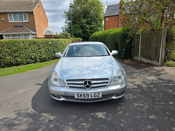 Used Mercedes-Benz CLS 2009 for sale - 75536002: Photo
