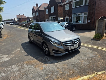 Used Mercedes-Benz B Class 2017 for sale - 79394980: Photo