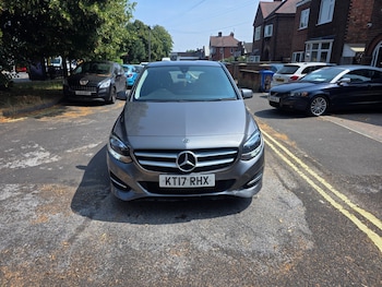 Used Mercedes-Benz B Class 2017 for sale - 79394980: Photo