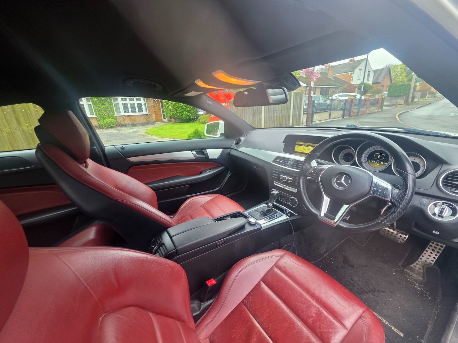 Used Mercedes-Benz C Class 2011 for sale - 78209896: Photo 8