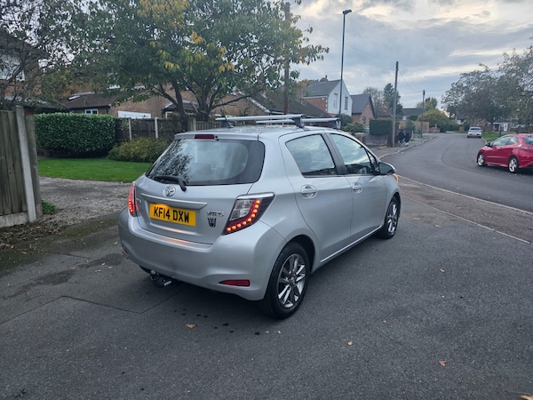 Used Toyota Yaris 2014 for sale - 76346103: Photo 6