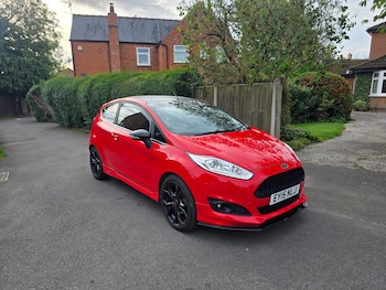 Used Ford Fiesta 2015 for sale - 75846316: Photo
