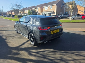 Used Kia Ceed 2020 for sale - 77918313: Photo