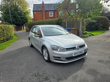 Used Volkswagen Golf 2015 for sale - 76193326: Photo