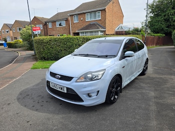 Used Ford Focus 2010 for sale - 75848738: Photo