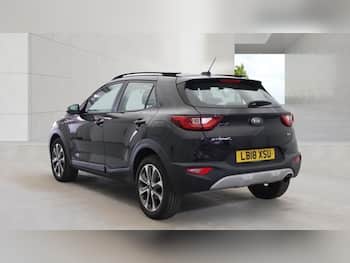 Used Kia Stonic 2018 for sale - 79650023: Photo