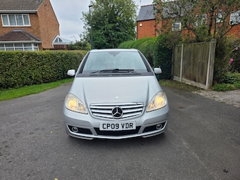 Used Mercedes-Benz A-Class 2009 for sale - 76016790: Photo