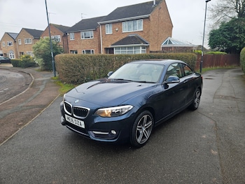 Used BMW 2 Series 2016 for sale - 77730533: Photo