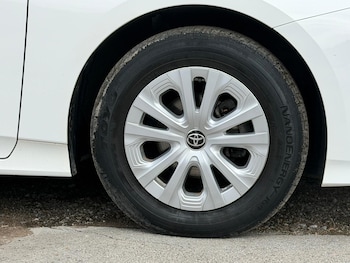 Used Toyota Prius undefined for sale - 78632581: Photo