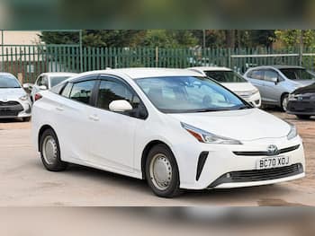 Used Toyota Prius 2021 for sale - 79732306: Photo