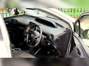 Used Toyota Prius undefined for sale - 79570585: Photo
