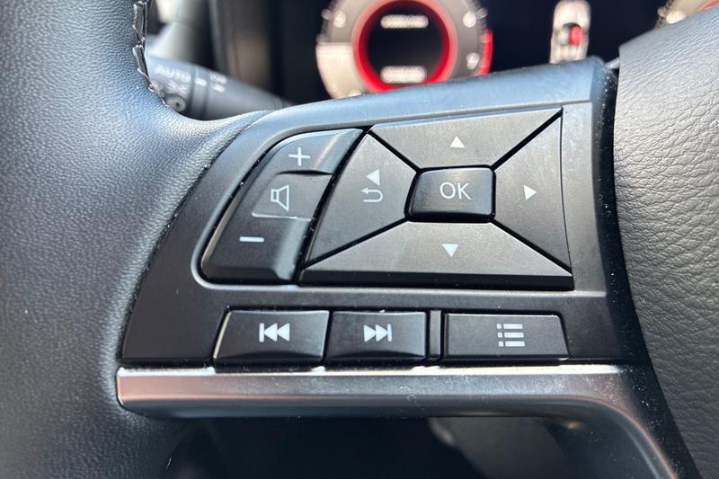 Used Nissan Juke 2024 for sale - 77393856: Photo 21