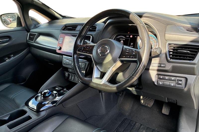 Used Nissan Leaf 2020 for sale - 77557137: Photo 10