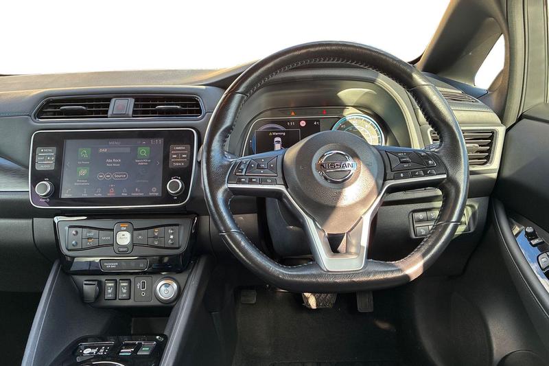 Used Nissan Leaf 2020 for sale - 77557137: Photo 11