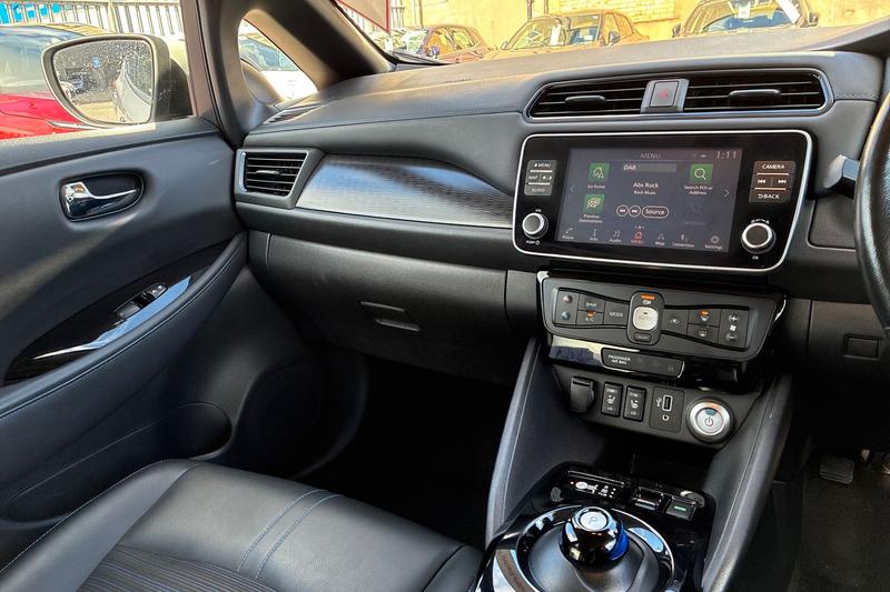 Used Nissan Leaf 2020 for sale - 77557137: Photo 14