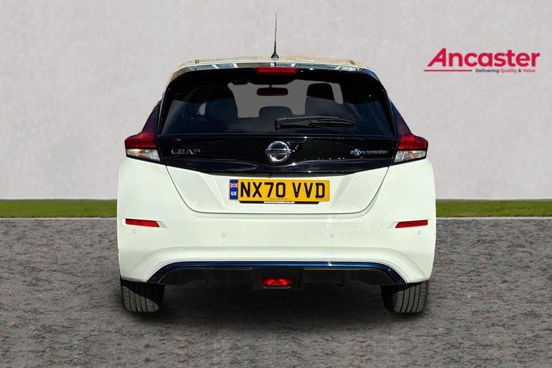 Used Nissan Leaf 2020 for sale - 77557137: Photo 4