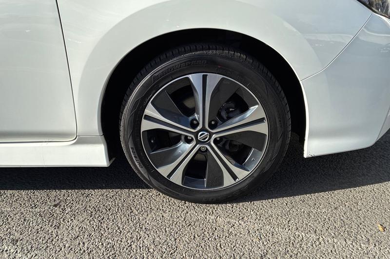 Used Nissan Leaf 2020 for sale - 77557137: Photo 9