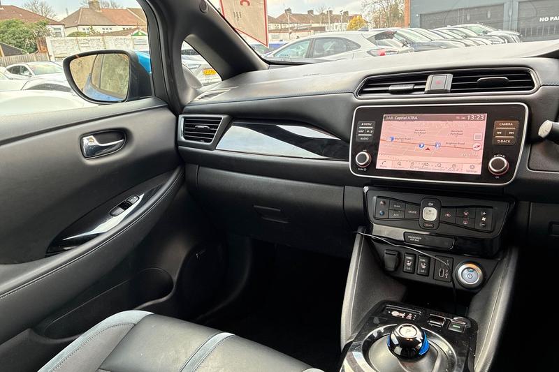 Used Nissan Leaf for sale - 77161077: Photo 14