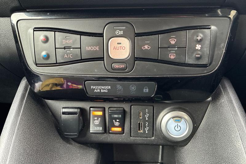 Used Nissan Leaf for sale - 77161077: Photo 15