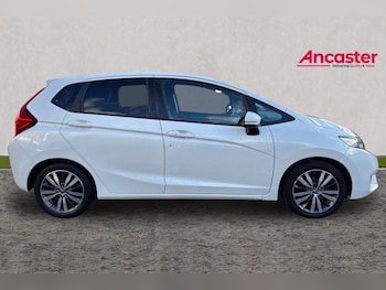 Used Honda Jazz 2017 for sale - 76594573: Photo