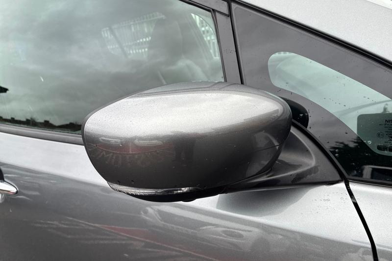 Used Nissan Leaf 2020 for sale - 76971920: Photo 26