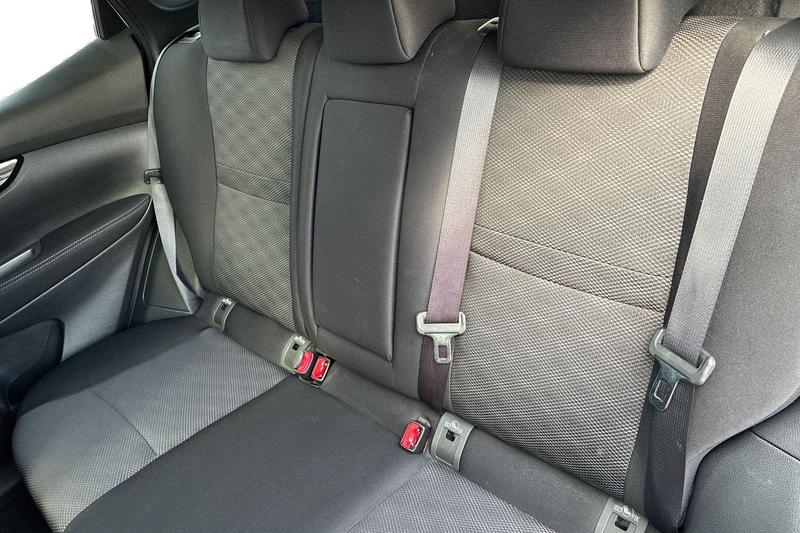 Used Nissan Qashqai 2017 for sale - 77703175: Photo 23