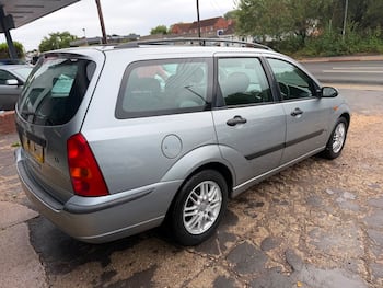 Used Ford Focus 2003 for sale - 79739123: Photo