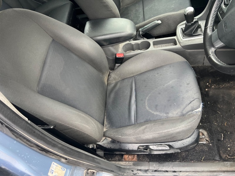 Used Ford Focus 2006 for sale - 77920995: Photo 8