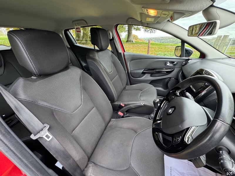 Used Renault Clio 2014 for sale - 76218731: Photo 10