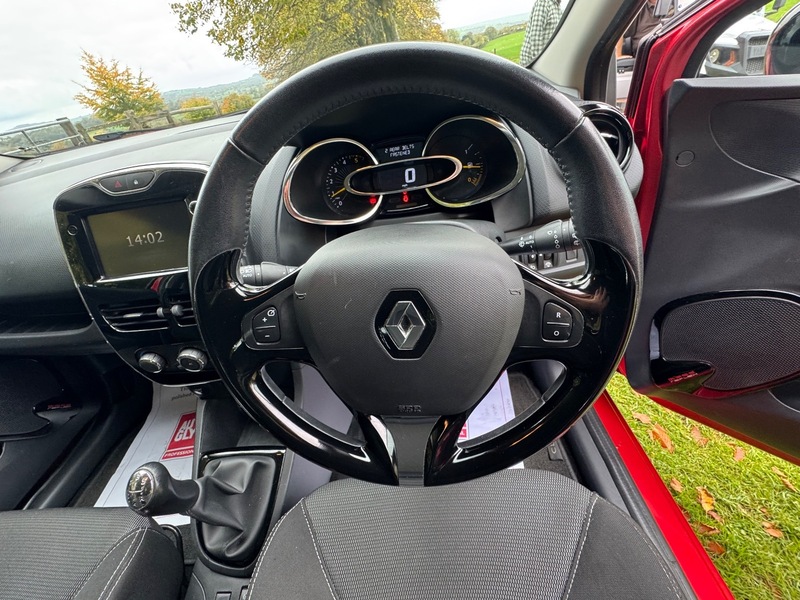 Used Renault Clio 2014 for sale - 76218731: Photo 11