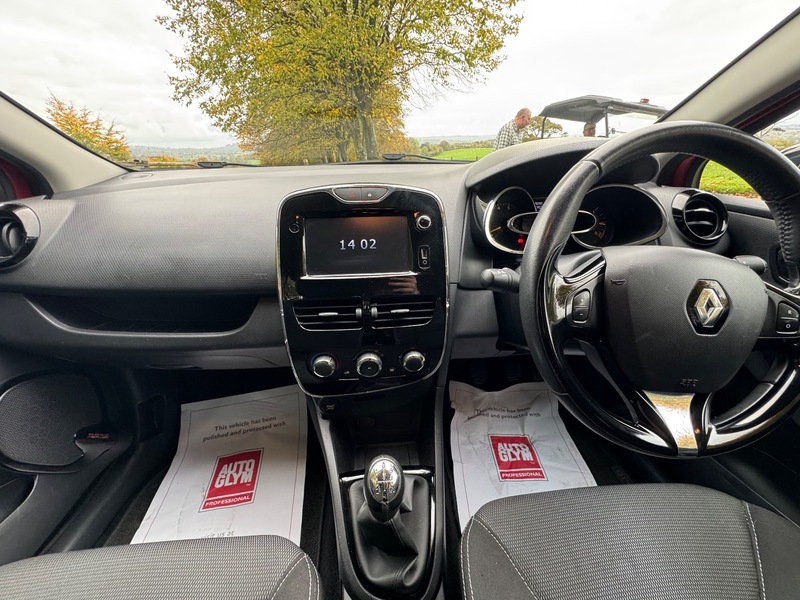 Used Renault Clio 2014 for sale - 76218731: Photo 9
