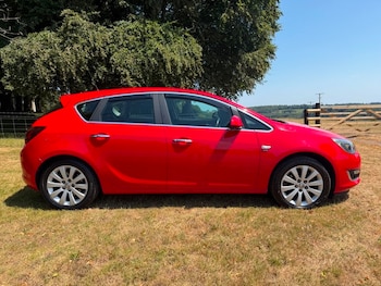 Used Vauxhall Astra 2013 for sale - 79210675: Photo