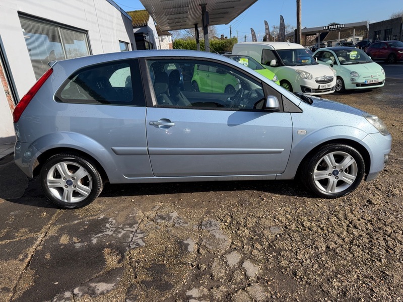 Used Ford Fiesta 2007 for sale - 77836471: Photo 4