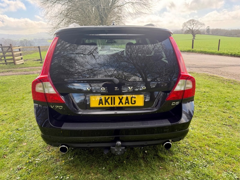 Used Volvo V70 2011 for sale - 77720749: Photo 6