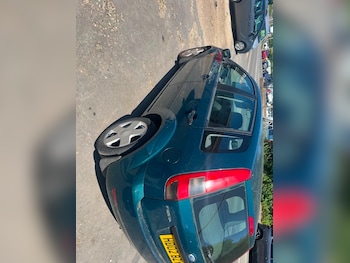 Used Ford Fiesta 2002 for sale - 79155929: Photo