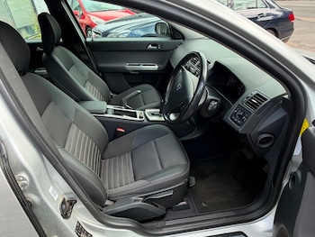 Used Volvo V50 2008 for sale - 78864443: Photo