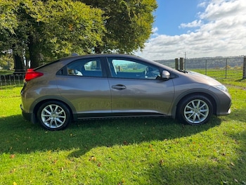 Used Honda Civic 2013 for sale - 76218736: Photo
