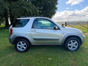 Used Toyota RAV4 2003 for sale - 78851646: Photo