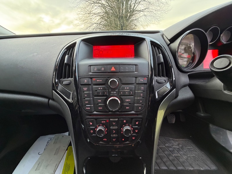 Used Vauxhall Astra 2016 for sale - 77140400: Photo 11
