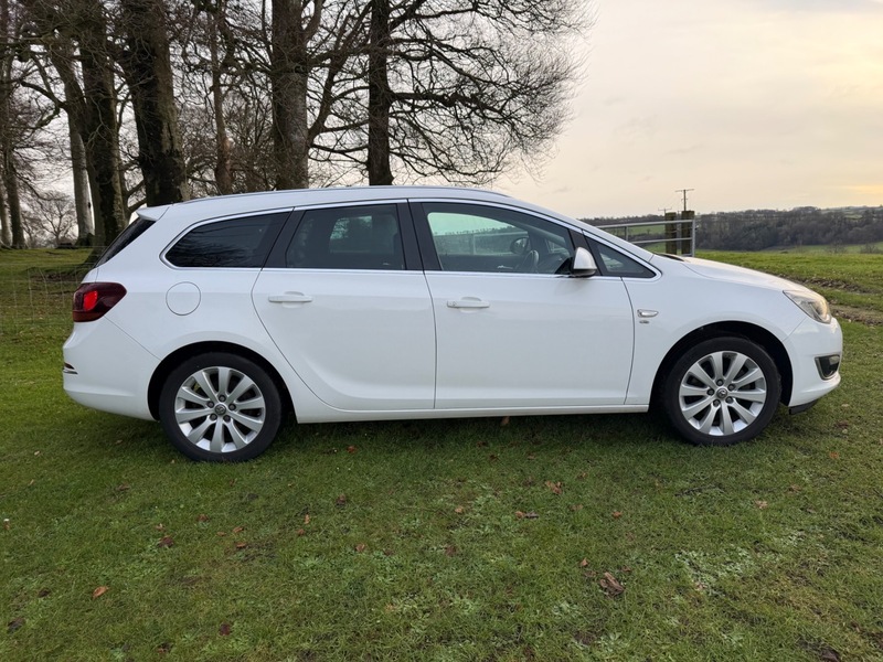 Used Vauxhall Astra 2016 for sale - 77140400: Photo 4