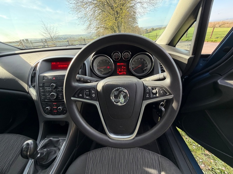 Used Vauxhall Astra 2014 for sale - 78154696: Photo 11