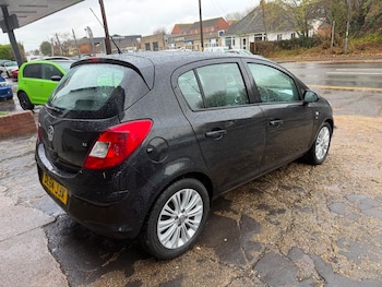 Used Vauxhall Corsa 2015 for sale - 76884607: Photo