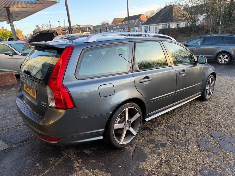 Used Volvo V50 2009 for sale - 77356944: Photo 4