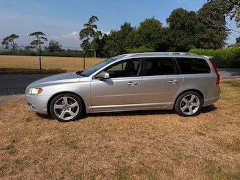 Used Volvo V70 2010 for sale - 79301413: Photo